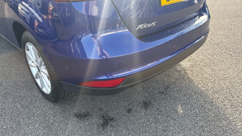 Ford Focus 1.0 EcoBoost 125 Titanium 5dr Petrol Hatchback